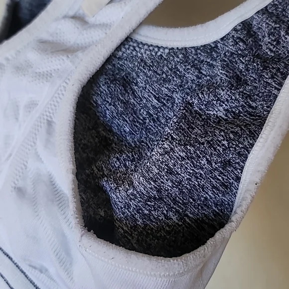 Calvin Klein Heathered Grey Reversible Performance Sports Bra - XS - Picture 9 of 9